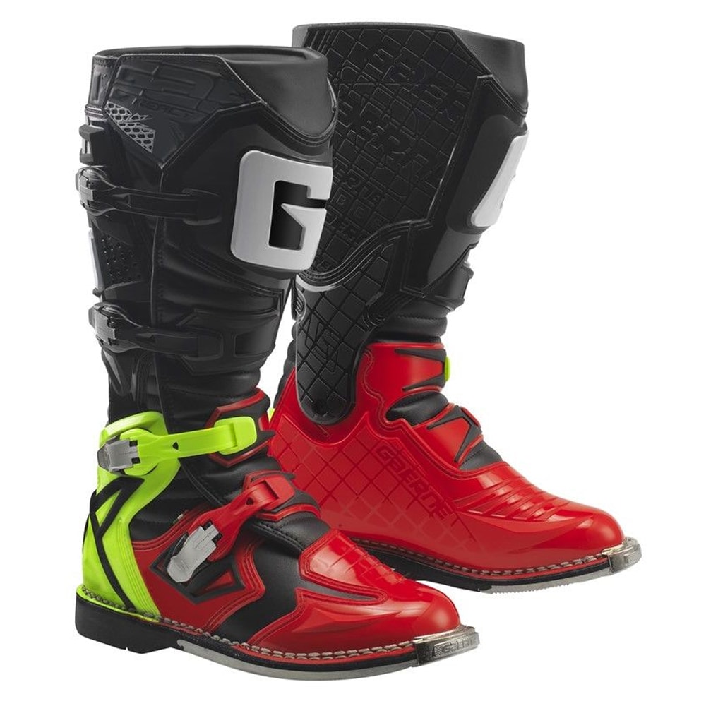 G react boots hotsell