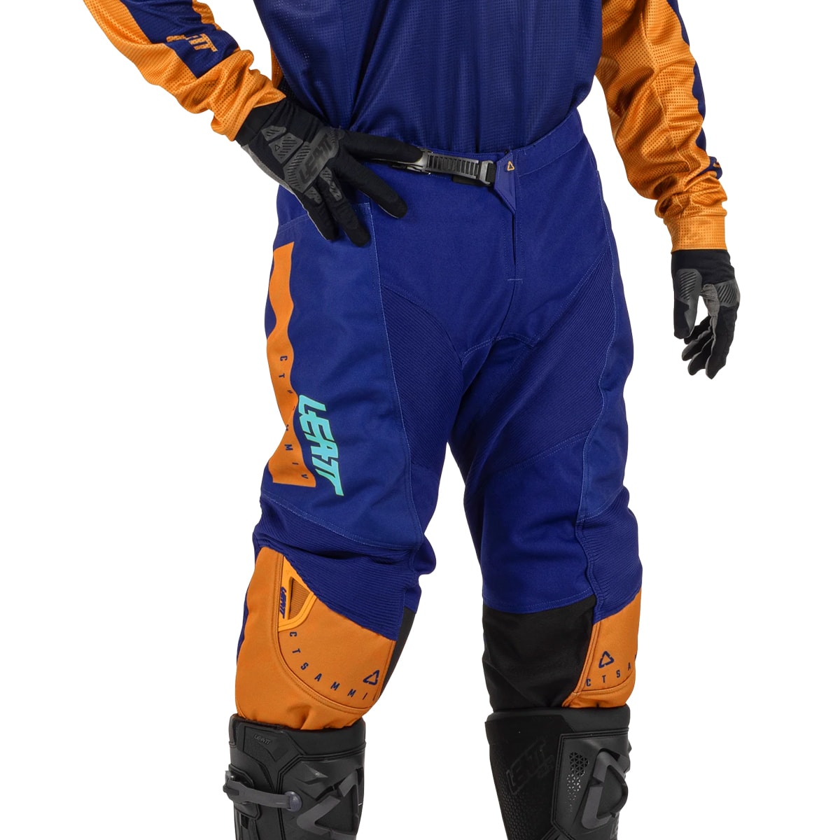 Image em miniatura da foto do produto - 0b80ac1c-f9b4-4663-9434-9a81b174f15a