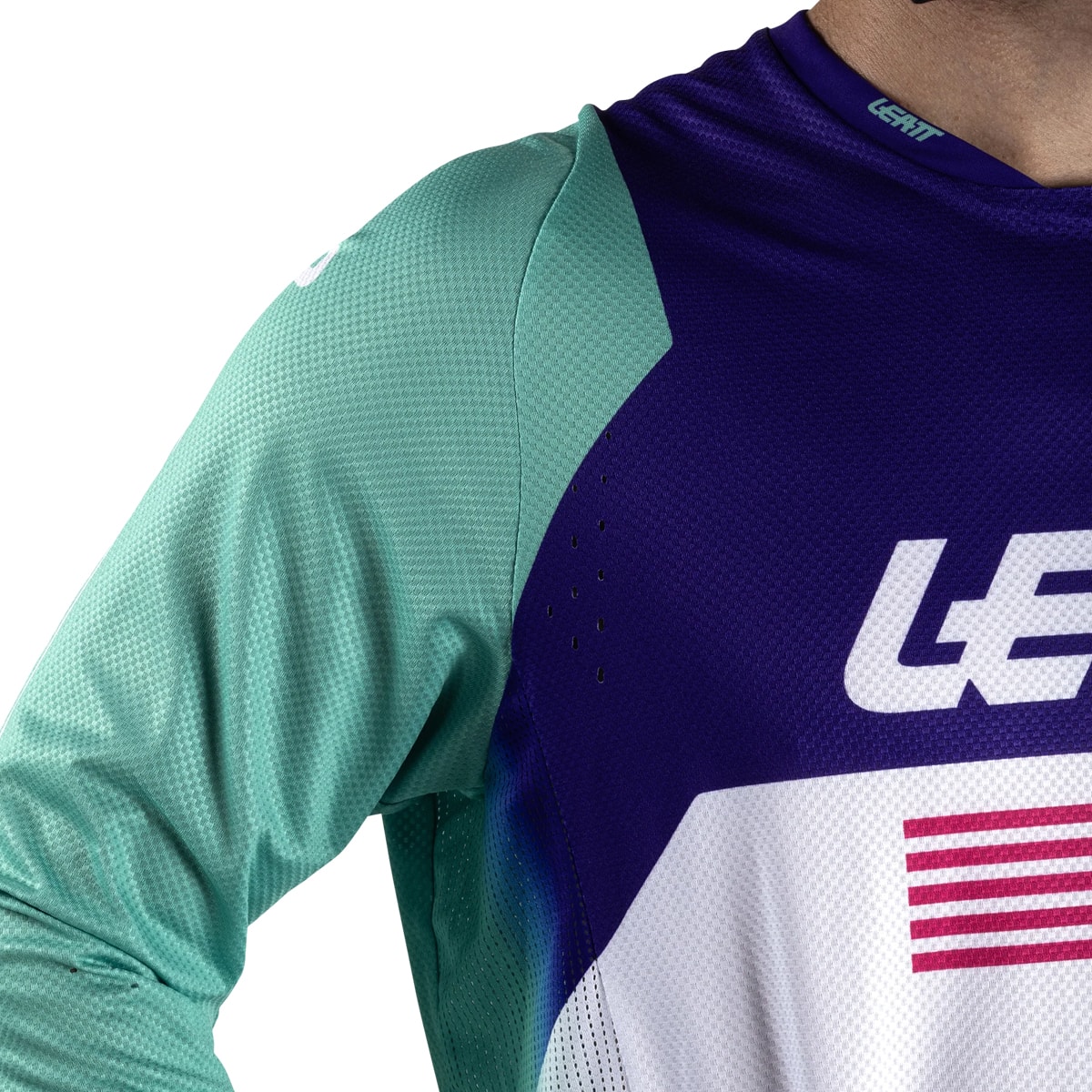 Image em miniatura da foto do produto - 14e72950-e143-4406-8592-470e44de9612