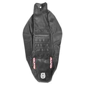 Segunda imagem do produto Capa de Banco Husqvarna 150 250 300 350 450 Te Fe 24/26 Guts Preto