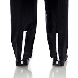 Segunda imagem do produto Capa de Chuva Feminina Pantaneiro Nylon Preto