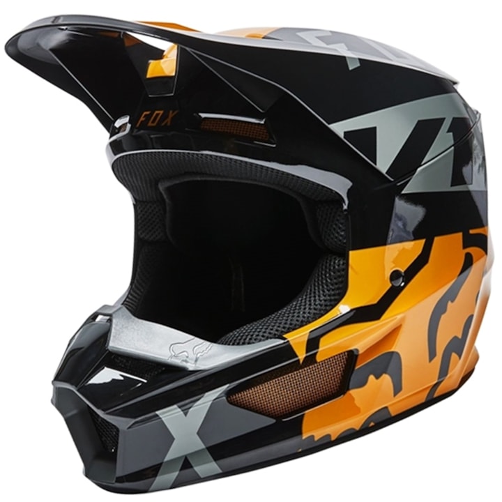 Piloto de motocross profissional com capacete e roupa de proteção