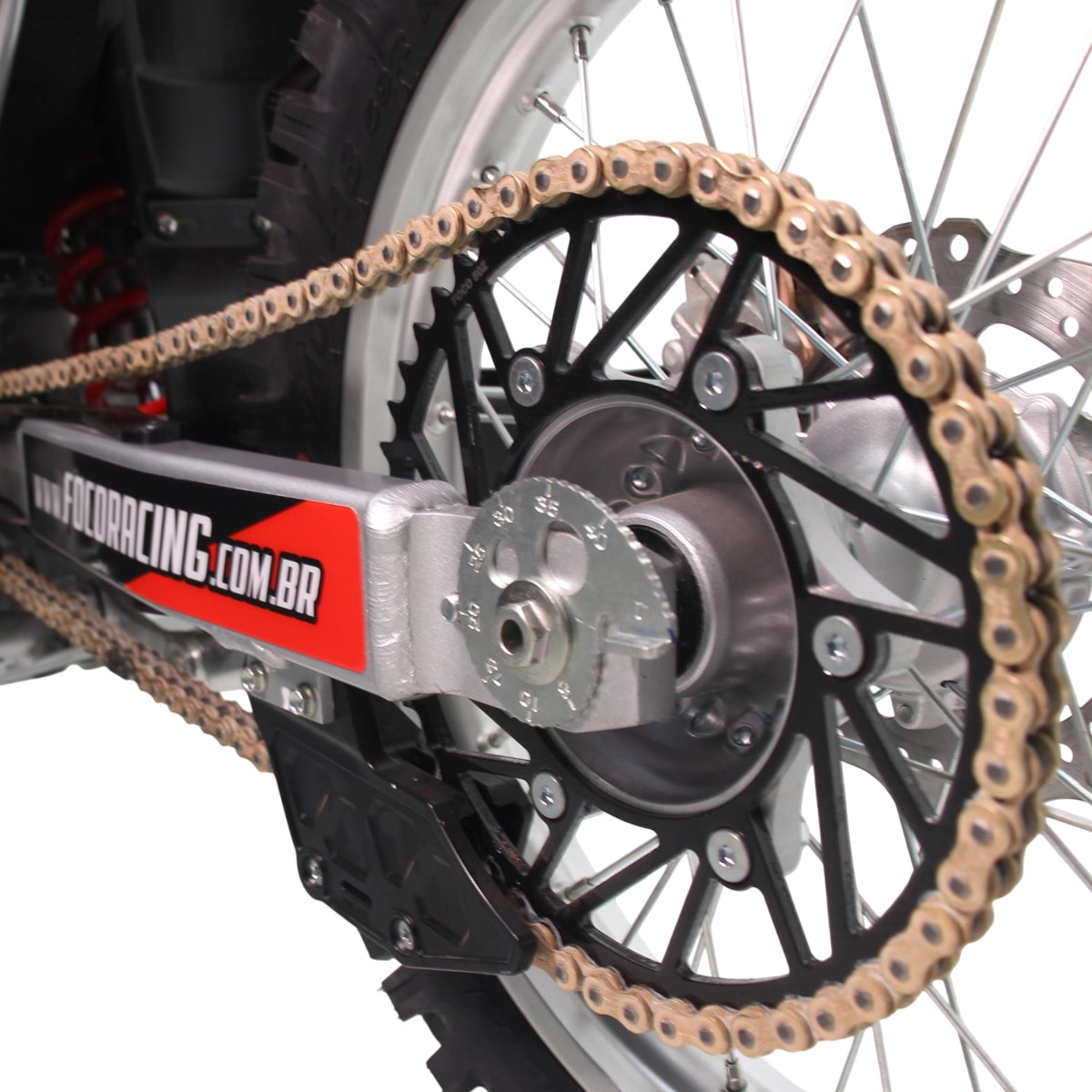 Segunda imagem do produto Corrente Foco Racing 520x120 Gold Com Retentor