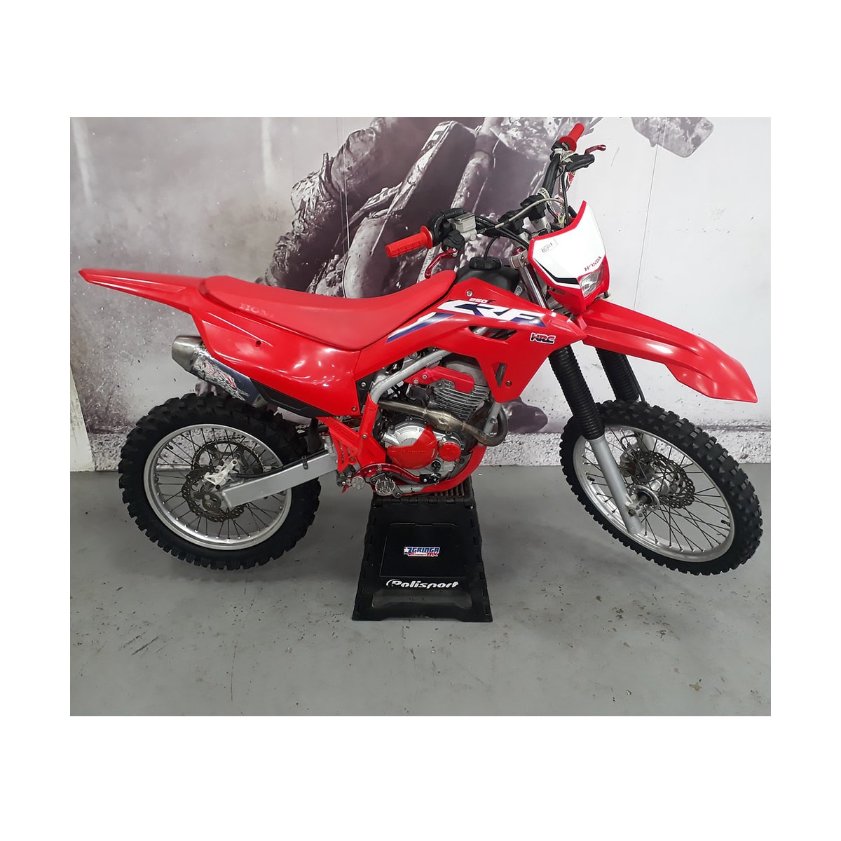 Product main image - 1f89a8c0-2ffe-473b-b23b-859a82f85846