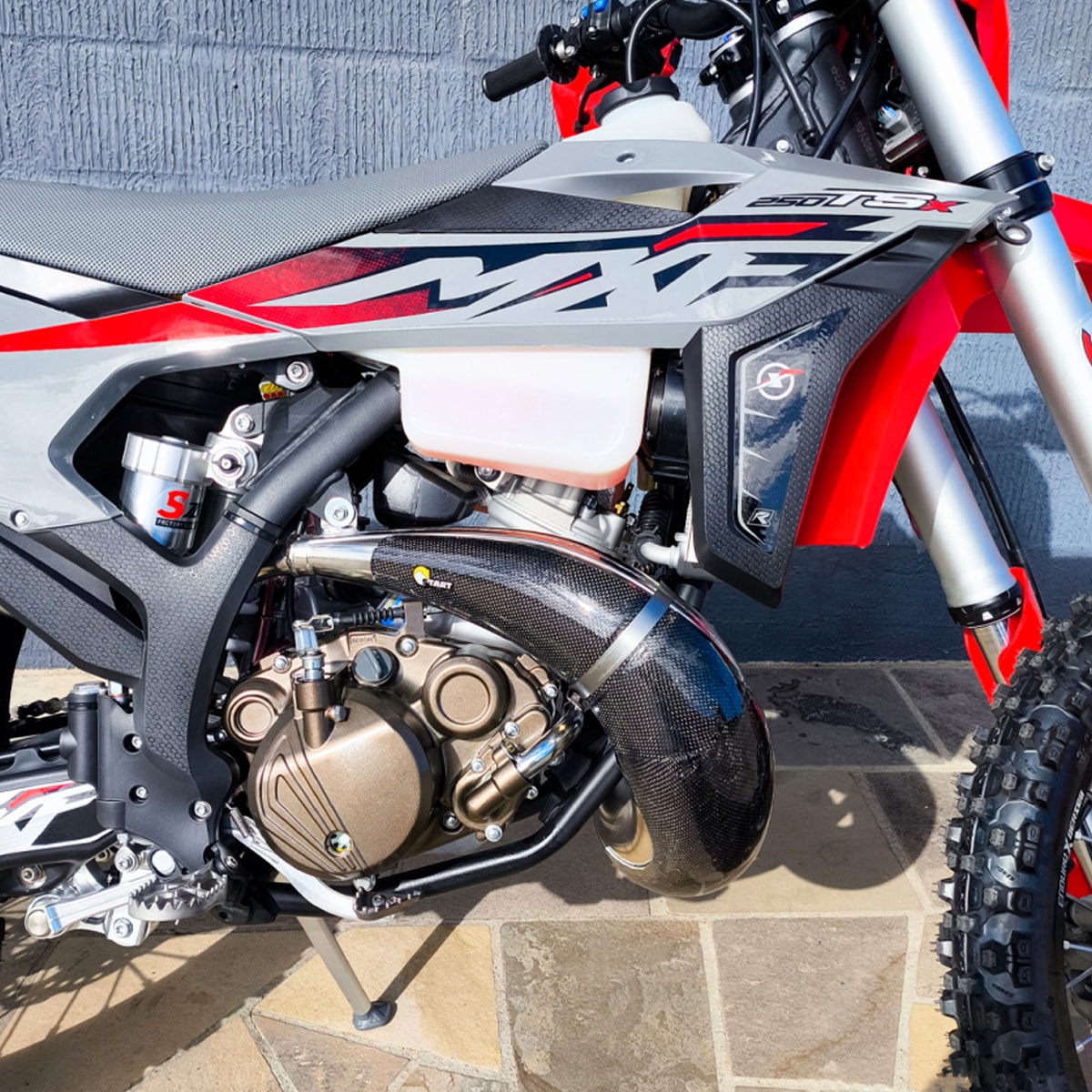 Image em miniatura da foto do produto - 636f65c8-fea3-4854-a2f3-dfb63b828ffe