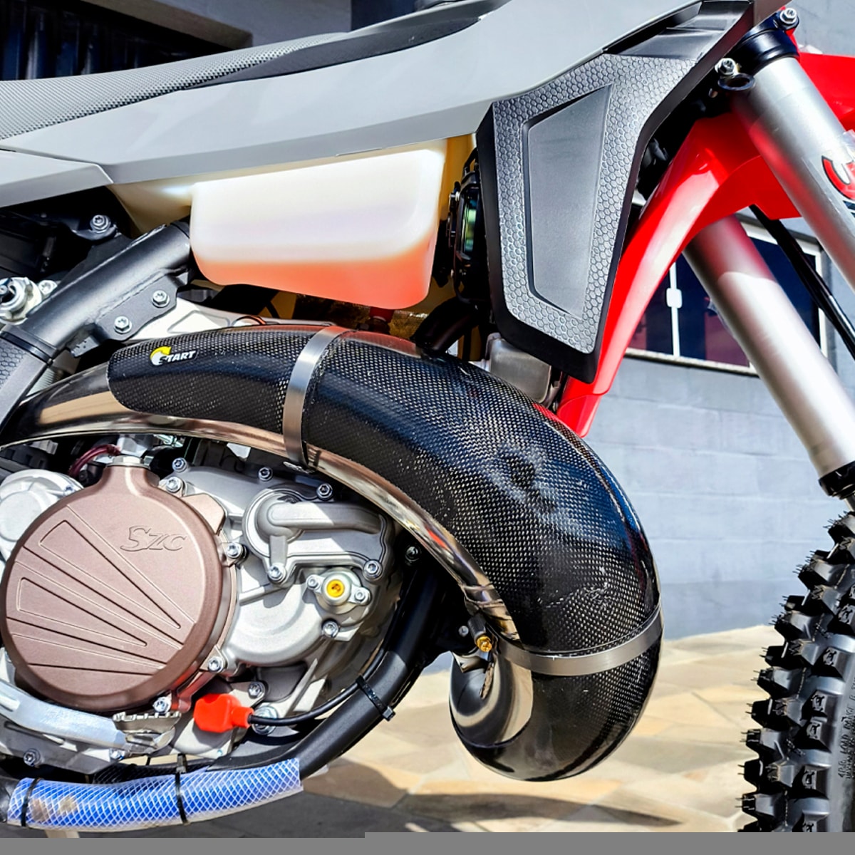 Image em miniatura da foto do produto - 6bb138c4-1e08-40c1-8fb6-2eb4b52e7cc4