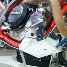 Segunda imagem do produto Protetor de Motor Beta 4T 350rr 20/23 - 390rr 20/23 Start Racing Prata