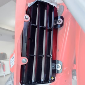 Segunda imagem do produto Protetor de Radiador Gasgas 125 250 300 350 450 Ec Ecf 24/25 Start Racing Premium Frontal Preto