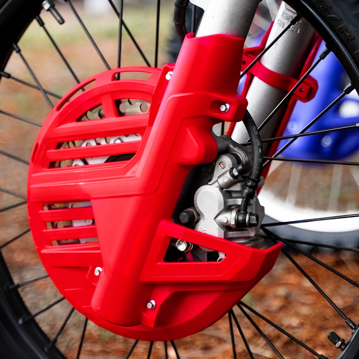 Segunda imagem do produto Protetor Disco de Freio Dianteiro e Bengala Tornado Xr 250 Amx Vermelho