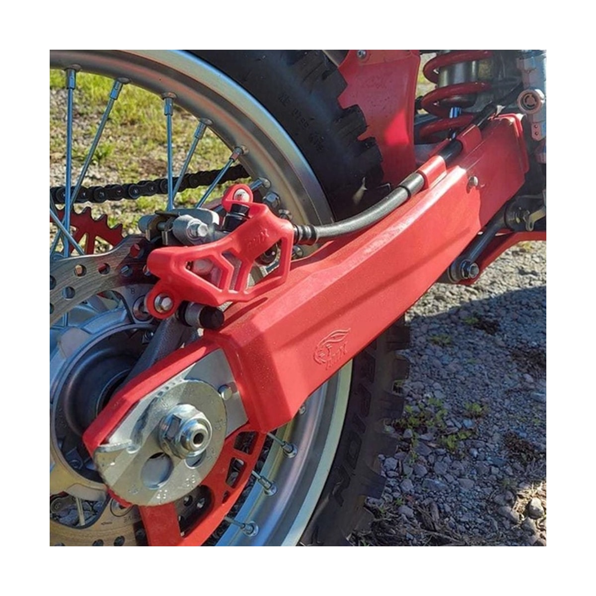 Segunda imagem do produto Protetor Pinça de Freio Traseiro Crf 250f - Crf 300f Amx Preto