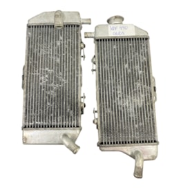 Radiador Yzf 450 06/09 Original Yamaha Usado
