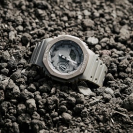 Segunda imagem do produto Relogio G-shock Ga-2110et-8adr Cinza